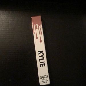 Kylie Metal Matte Lipstick, King K
